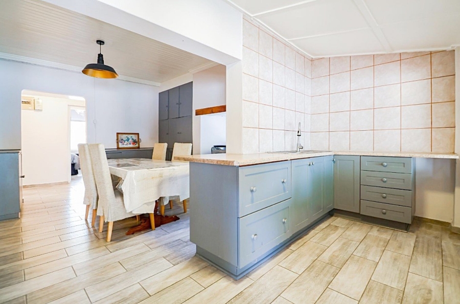 4 Bedroom Property for Sale in Knysna Central Western Cape